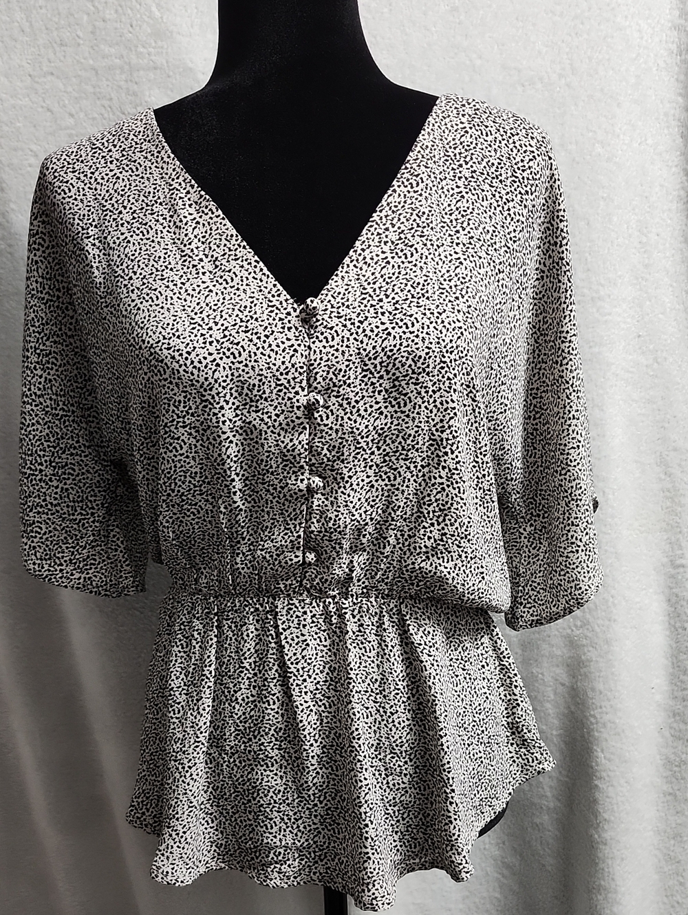Sienna Sky Large Black & White Speckled Peplum Blouse